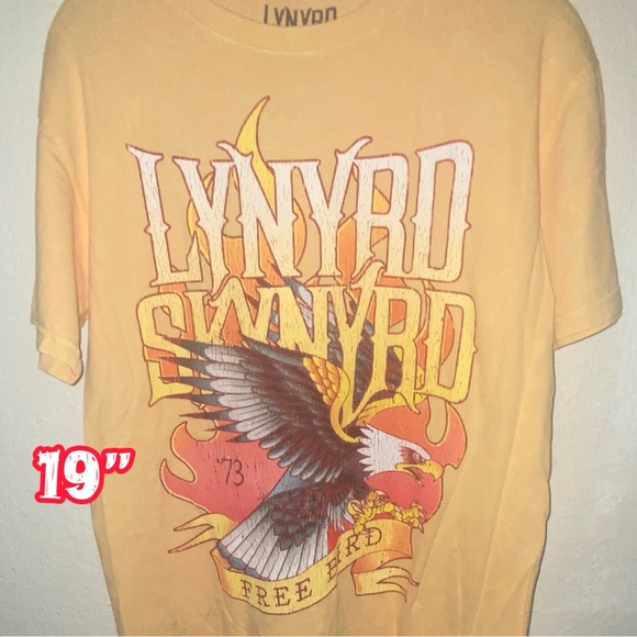 LYNYRD S licensed T $18 - Picture 1 of 2